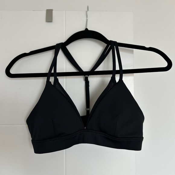 Alo Yoga Airlift Layer Up Bra - Picture 2 of 5